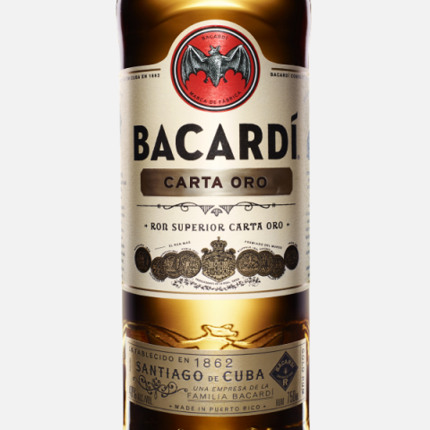 Bacardí Oro